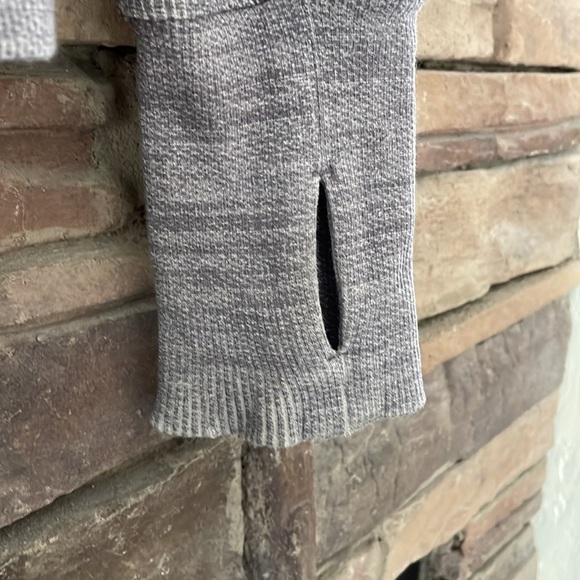 RARE LULULEMON Scuba Hoodie! - Picture 4 of 10